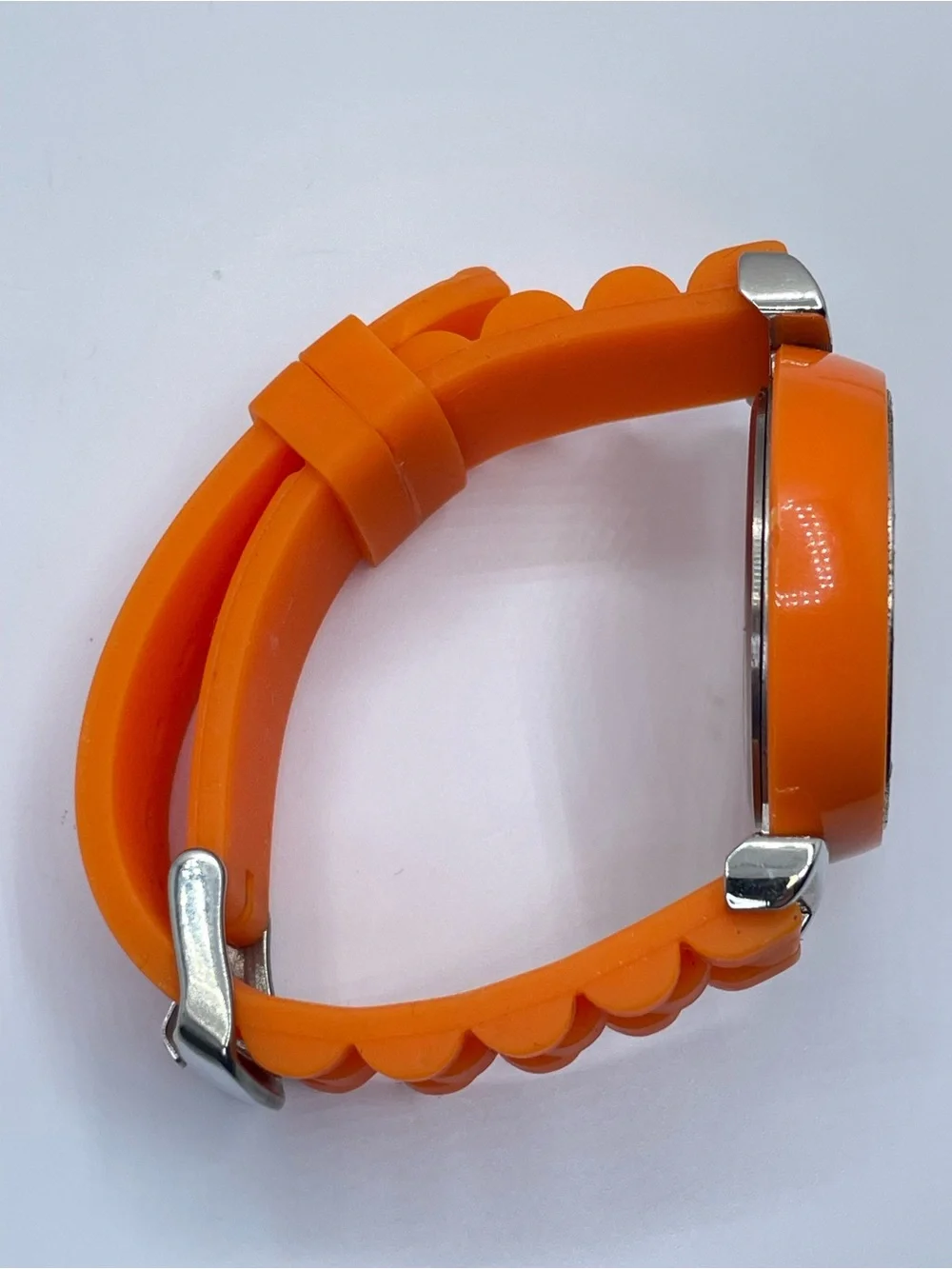 Geneva Orange Silicone Crystal Bezel Watch Silver Tone Working Modern Sleek